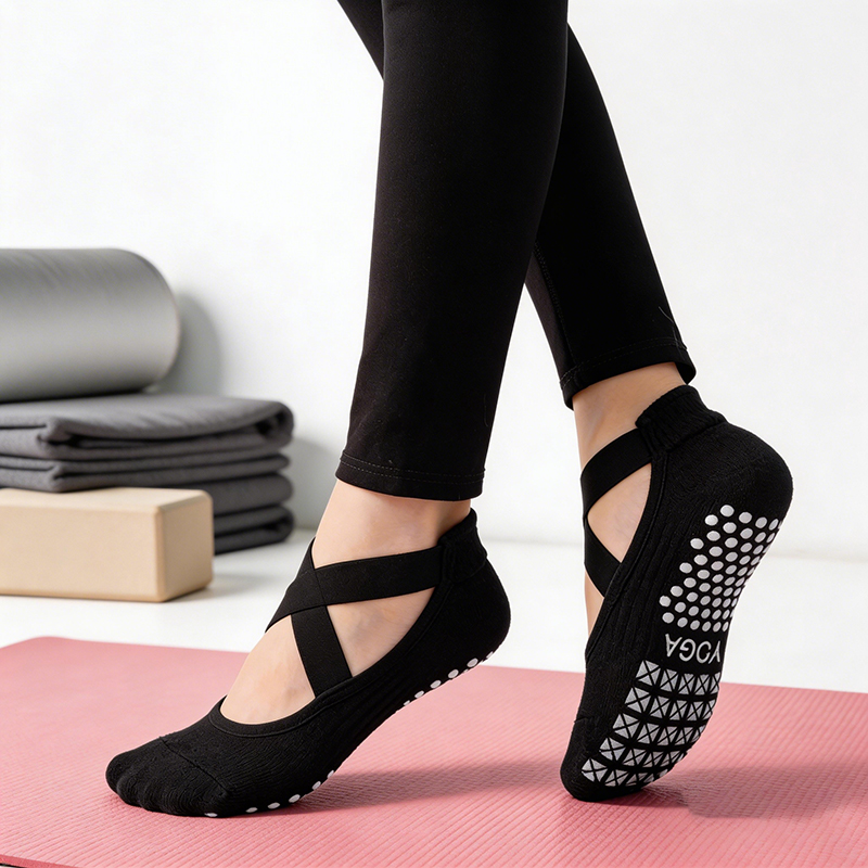 Grip Sock Yoga - Kaus Kaki Yoga Anti Selip Wanita