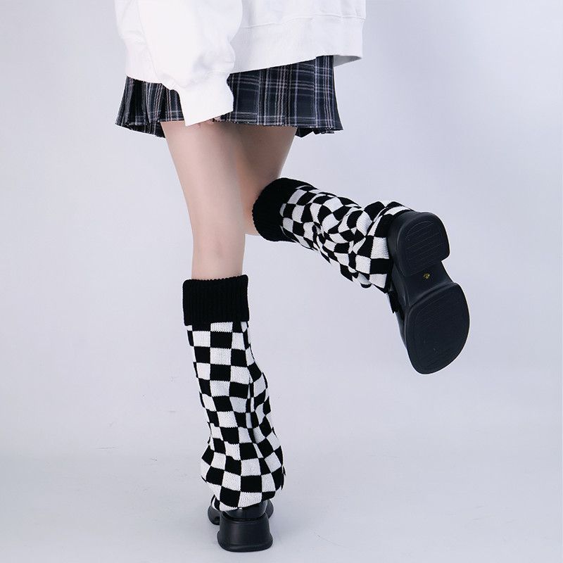 Penghangat Kaki Kotak-kotak Hi - Boot Sock Slouchy ulasan dan harga