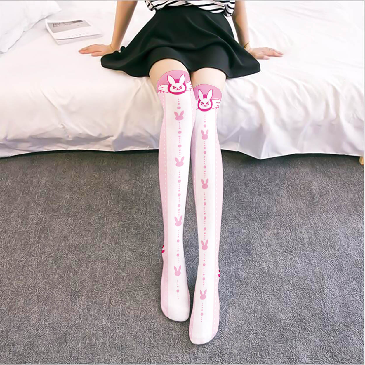 Kaus Kaki Lutut Gambar Kartun  - Silk Sock Bamboo ulasan dan harga