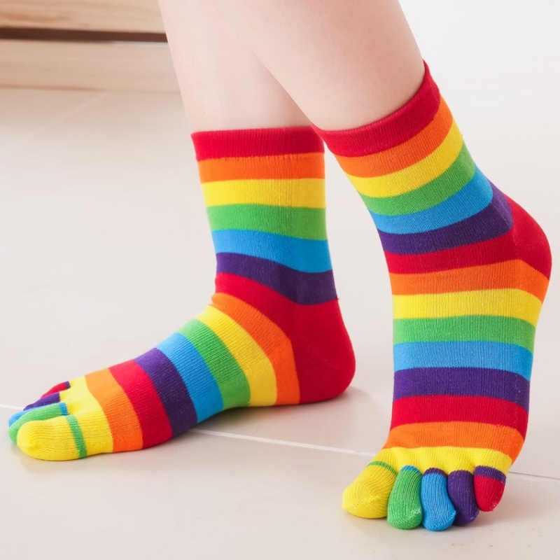 Kaos Kaki Wanita Motif Pelangi - Toe Sock Split ulasan dan harga